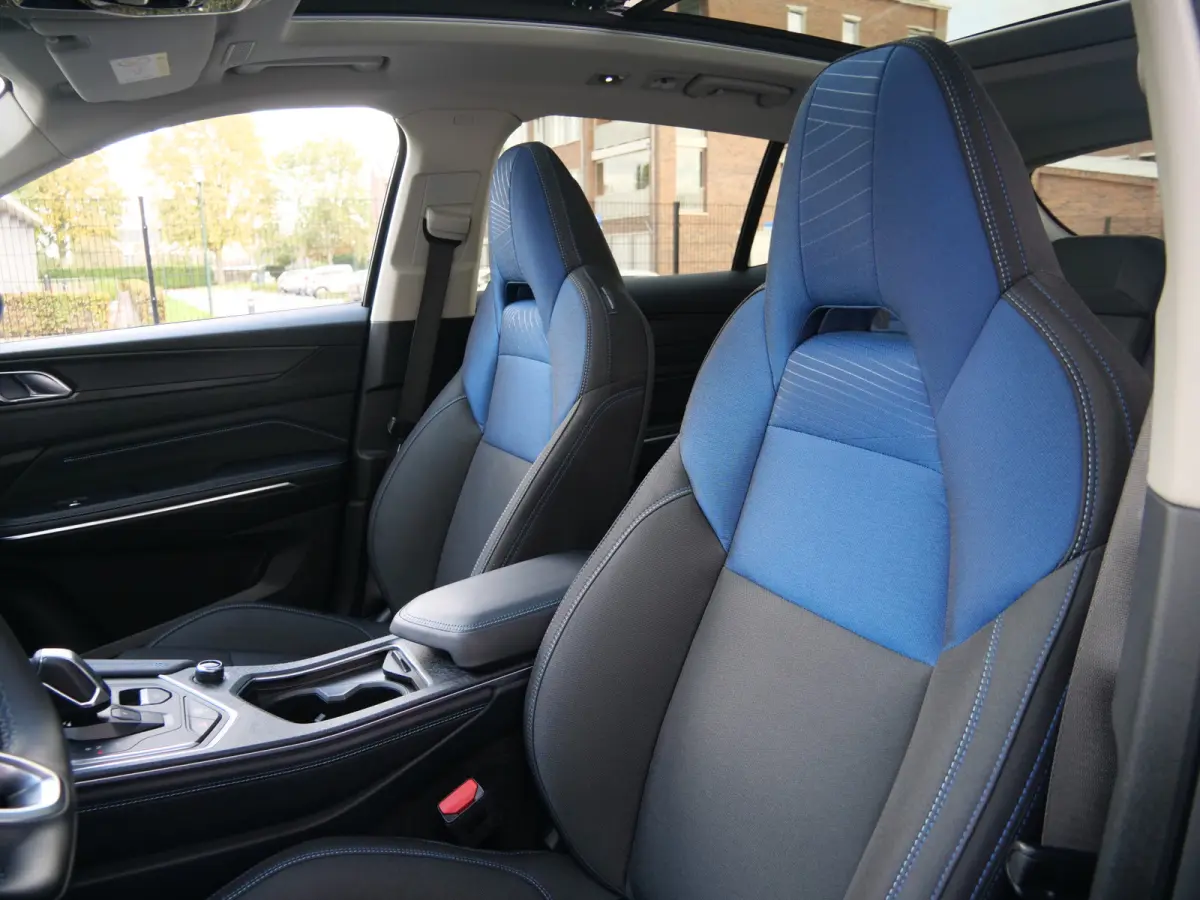 1.5 Plugin Hybrid 261pk Automaat Apple Carplay / Infinity Sound / Schuifdak