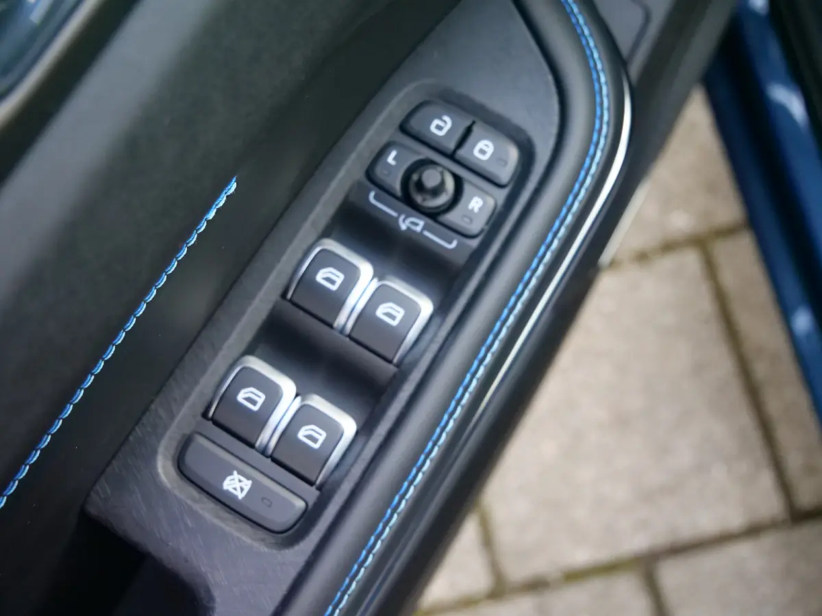 1.5 Plugin Hybrid 261pk Automaat Apple Carplay / Infinity Sound / Schuifdak