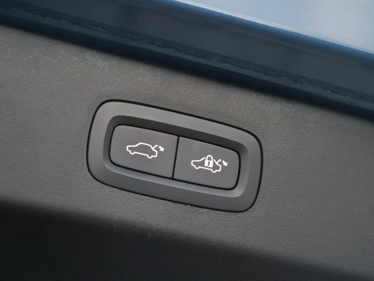 1.5 Plugin Hybrid 261pk Automaat Apple Carplay / Infinity Sound / Schuifdak