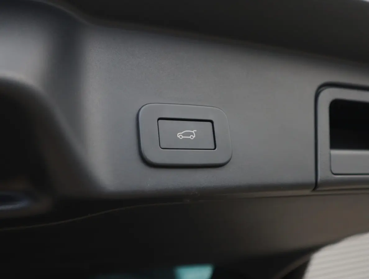 1.5 P300e PHEV AWD Dynamic HSE | Facelift | Pano | ACC | 360 Camera