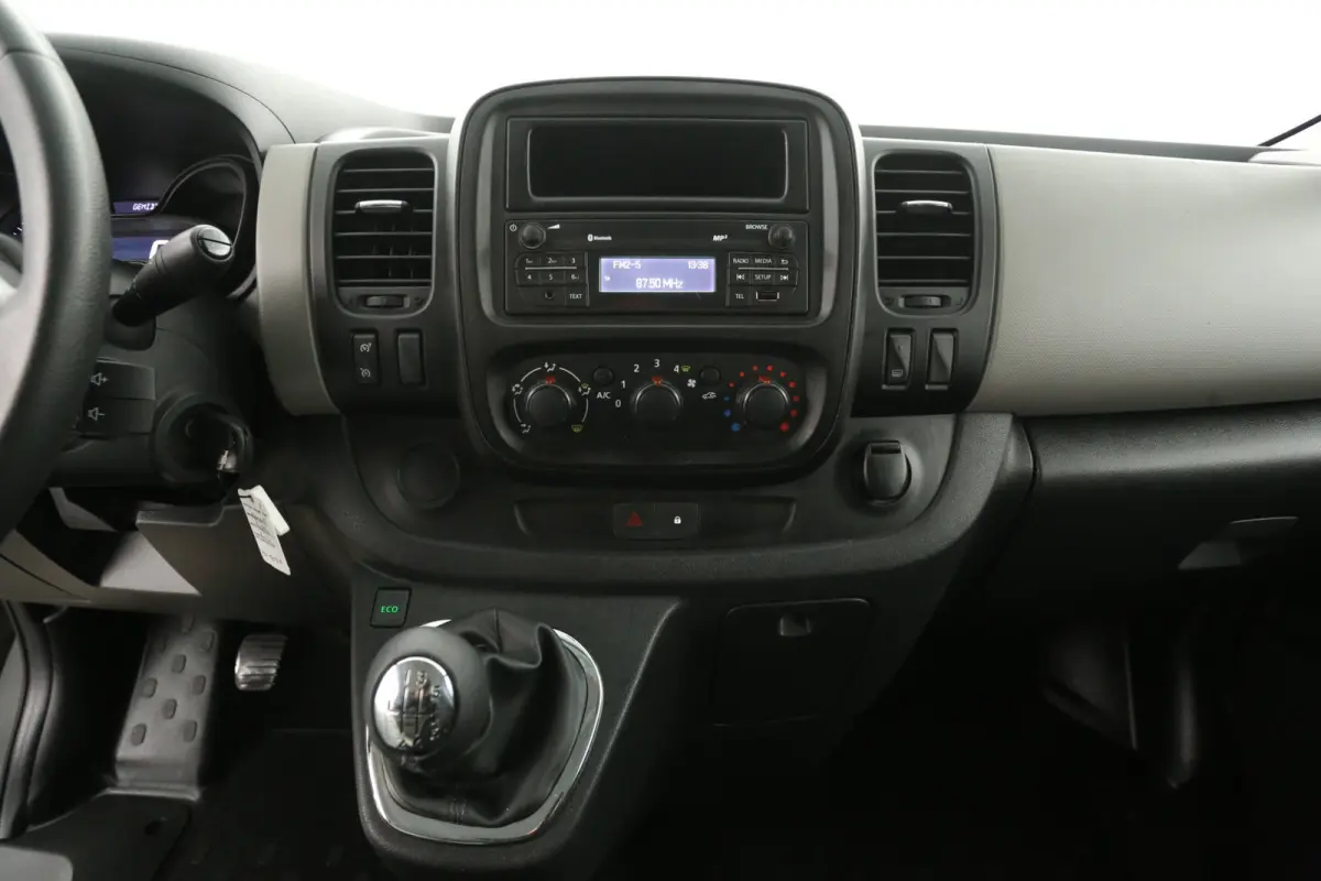 1.6 dCi T27 L1H1 | Airco | Cruise | 3 Zits | Trekhaak | Parkeersensoren