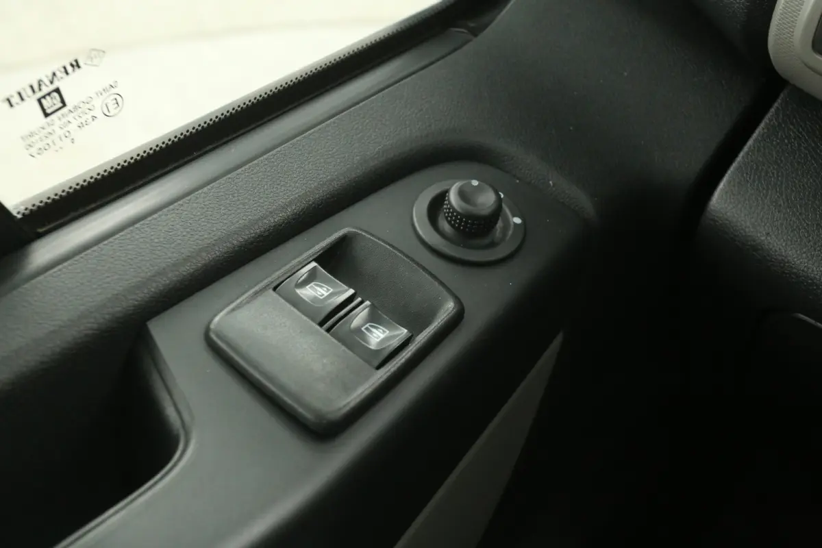 1.6 dCi T27 L1H1 | Airco | Cruise | 3 Zits | Trekhaak | Parkeersensoren