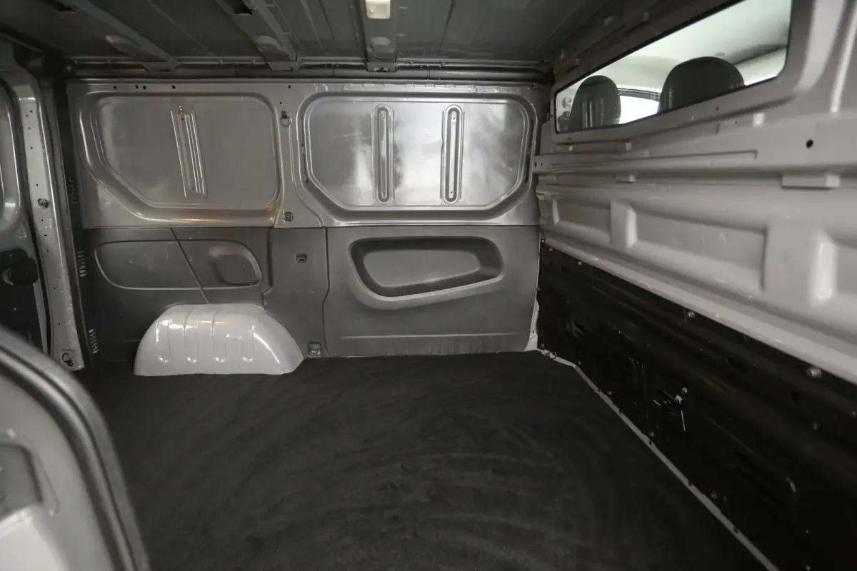 1.6 dCi T27 L1H1 | Airco | Cruise | 3 Zits | Trekhaak | Parkeersensoren