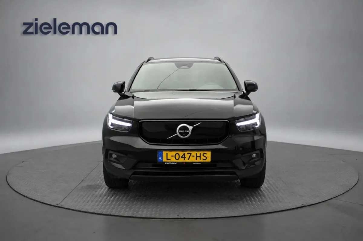 P8 AWD R-Design - Carplay, Camera, Stoelverw. Afn. Trekhaak, SOH 91,72%