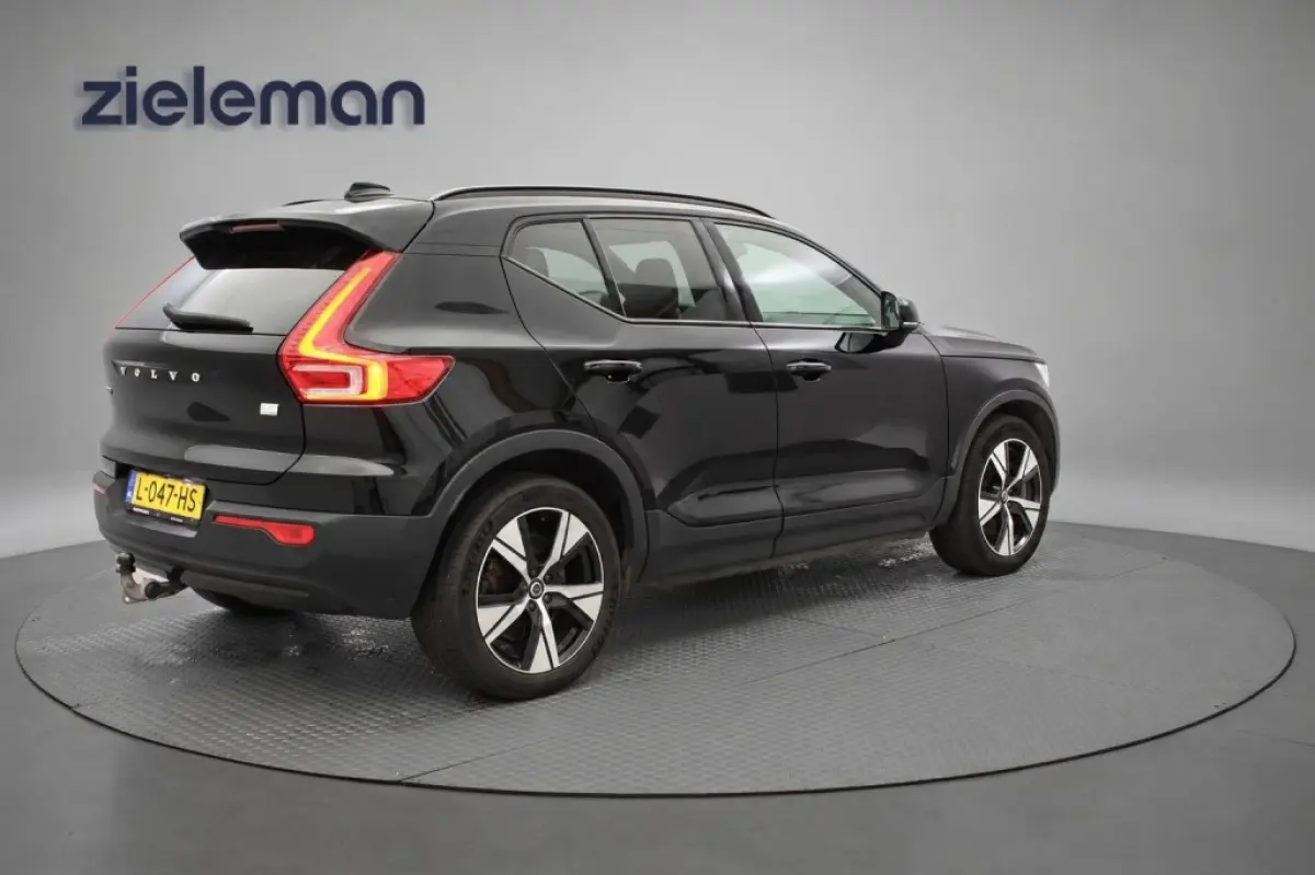 P8 AWD R-Design - Carplay, Camera, Stoelverw. Afn. Trekhaak, SOH 91,72%