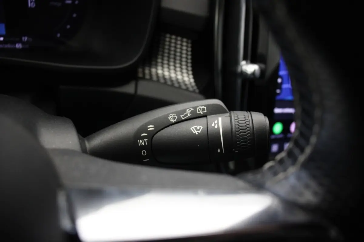 P8 AWD R-Design - Carplay, Camera, Stoelverw. Afn. Trekhaak, SOH 91,72%