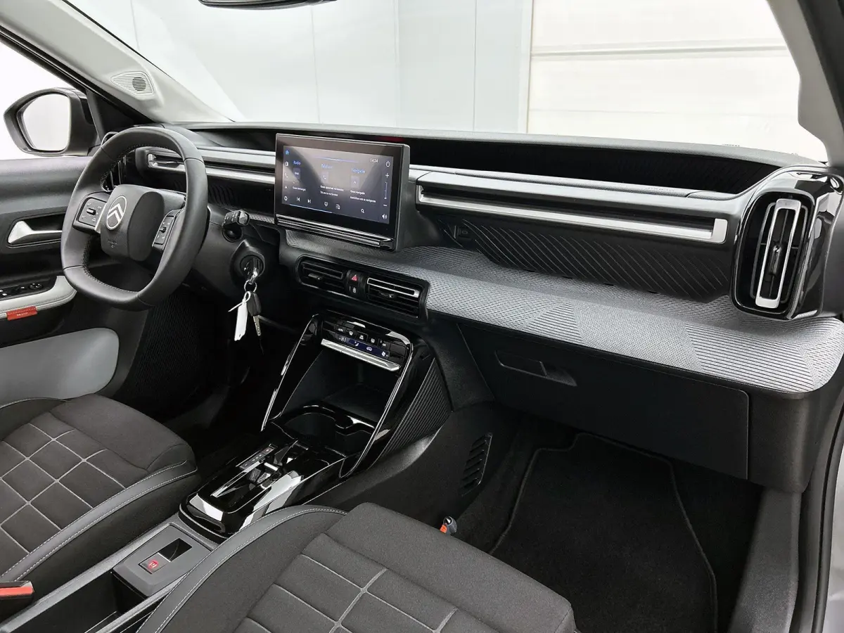 Max Hybrid 110pk Automaat | Navigatie | Achteruitrijcamera | Climate Control | Cruise Control | Parkeersensoren | Bluetooth | Draadloze Apple Carplay / Android Auto | Comfortstoelen | Elektr