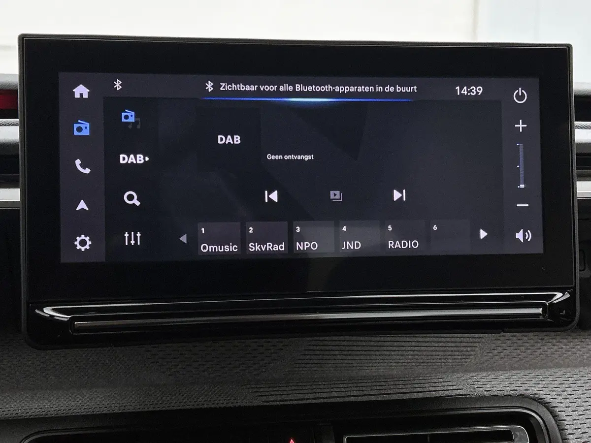 Max Hybrid 110pk Automaat | Navigatie | Achteruitrijcamera | Climate Control | Cruise Control | Parkeersensoren | Bluetooth | Draadloze Apple Carplay / Android Auto | Comfortstoelen | Elektr