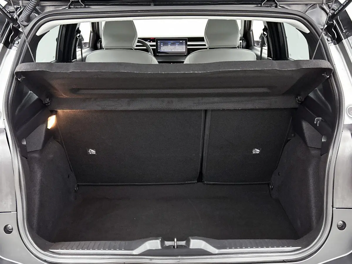 Max Hybrid 110pk Automaat | Navigatie | Achteruitrijcamera | Climate Control | Cruise Control | Parkeersensoren | Bluetooth | Draadloze Apple Carplay / Android Auto | Comfortstoelen | Elektr