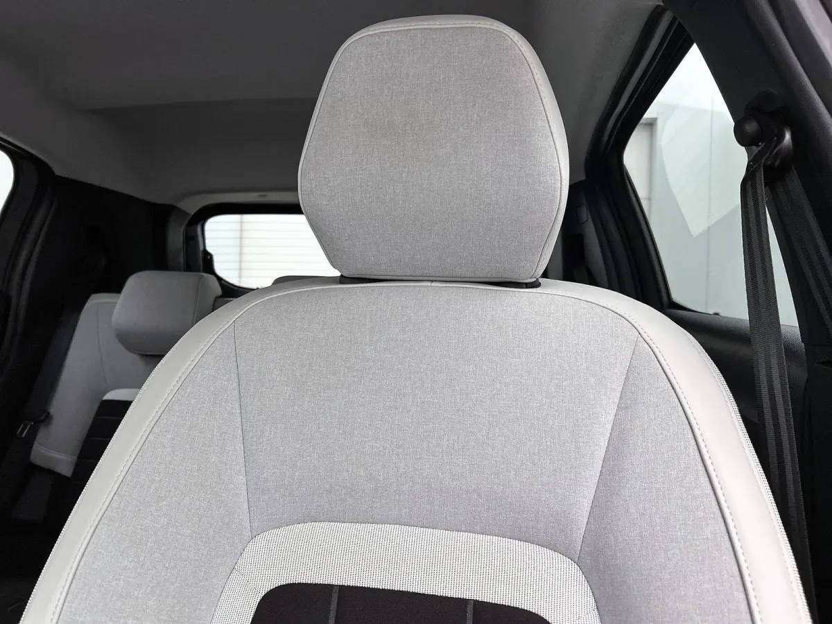 Max Hybrid 110pk Automaat | Navigatie | Achteruitrijcamera | Climate Control | Cruise Control | Parkeersensoren | Bluetooth | Draadloze Apple Carplay / Android Auto | Comfortstoelen | Elektr