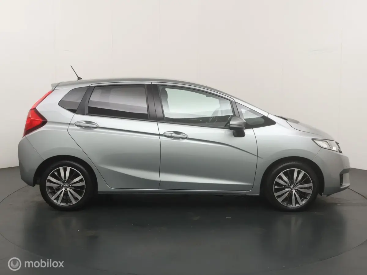 1.3 i-VTEC Elegance Automaat