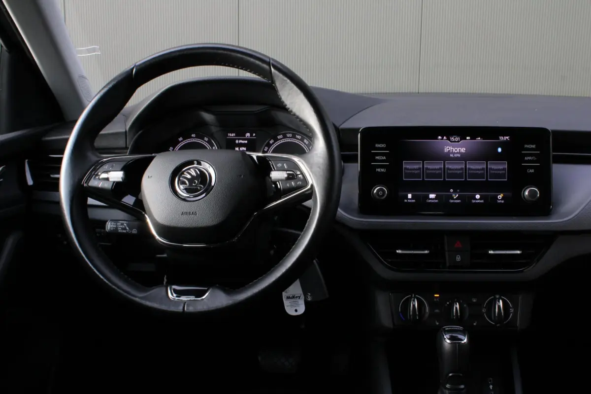 1.0 TSI Active DSG AUTOMAAT / CARPLAY / CRUISE