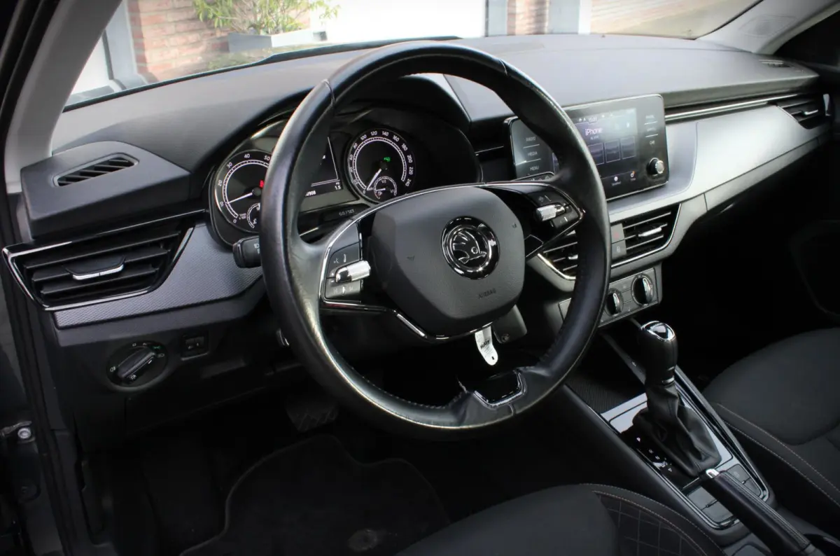 1.0 TSI Active DSG AUTOMAAT / CARPLAY / CRUISE