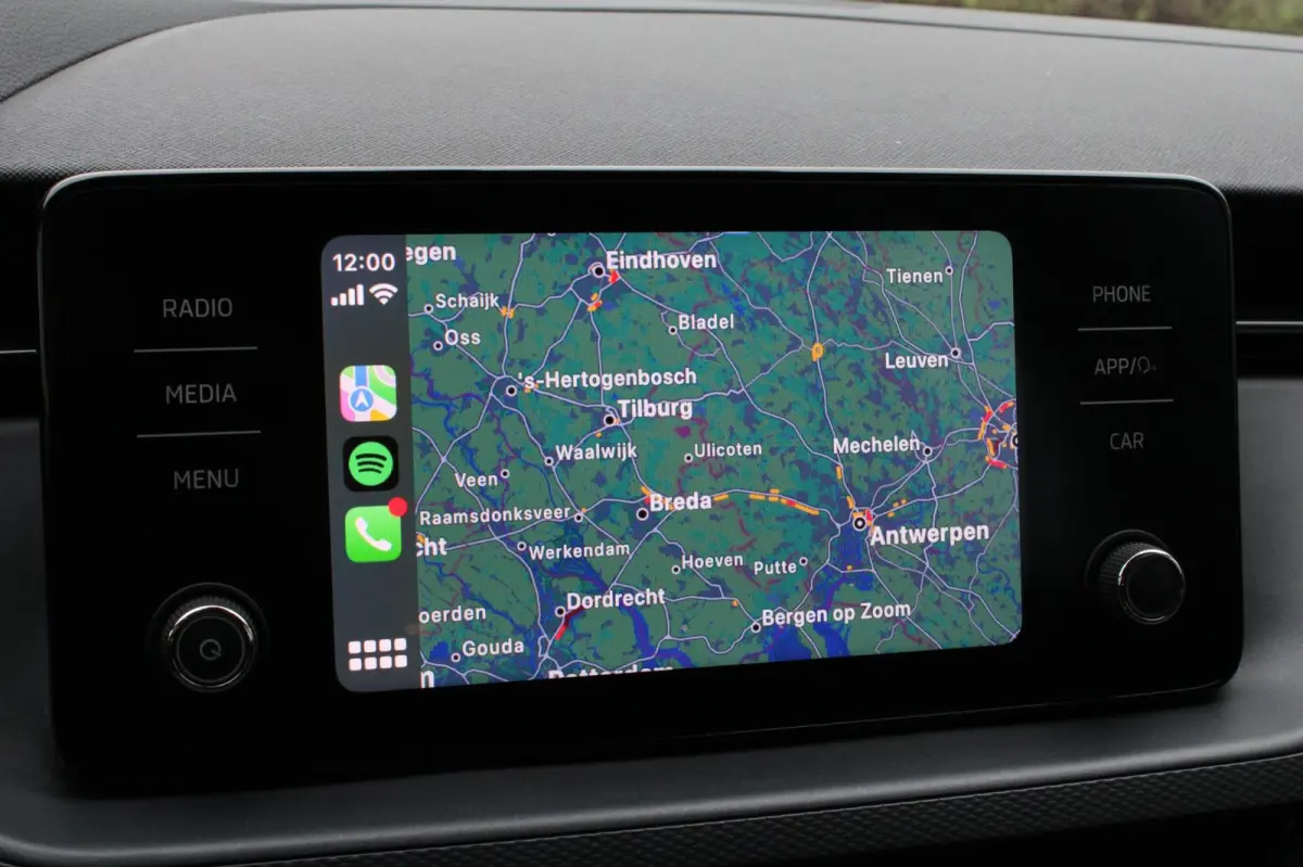 1.0 TSI Active DSG AUTOMAAT / CARPLAY / CRUISE