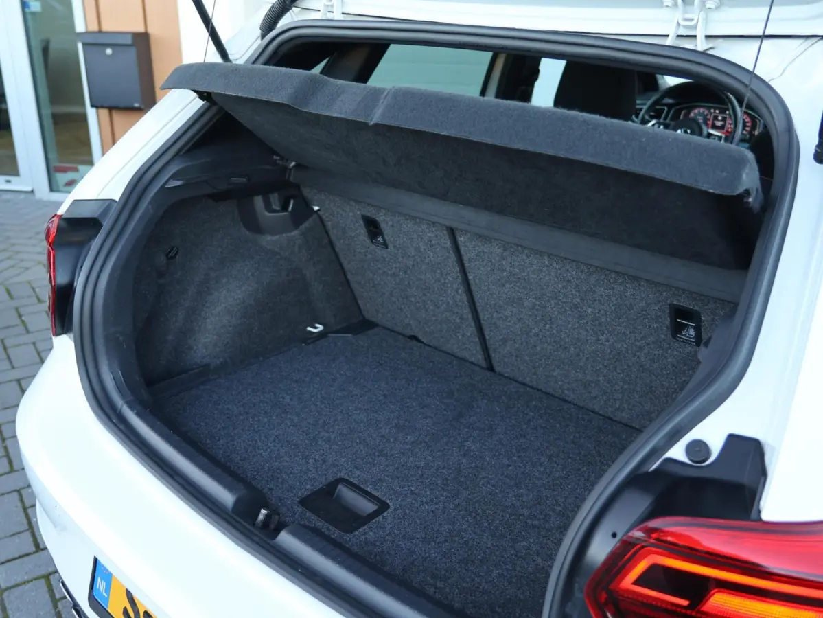 2.0 TSI 200PK GTI | 18inch | Stoelverwarming | Apple Carplay