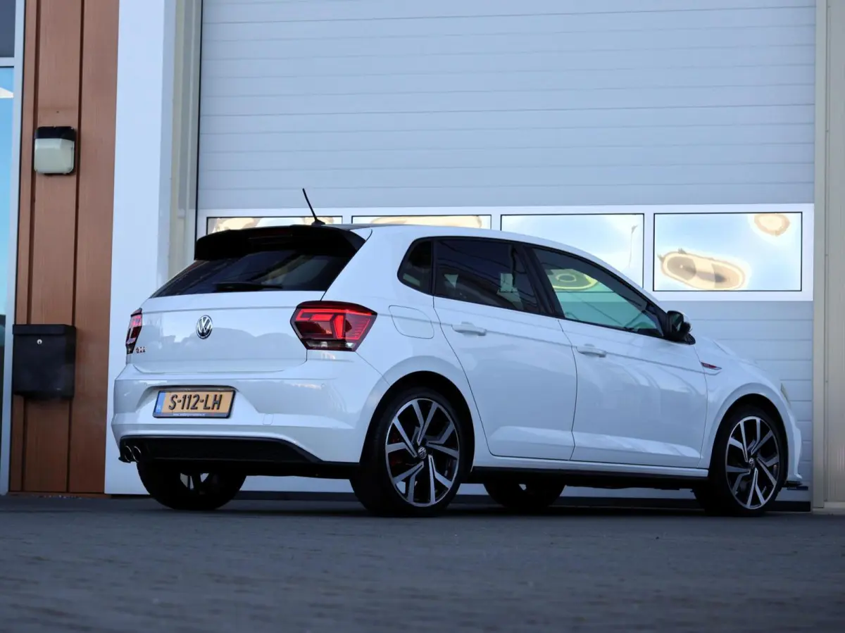 2.0 TSI 200PK GTI | 18inch | Stoelverwarming | Apple Carplay