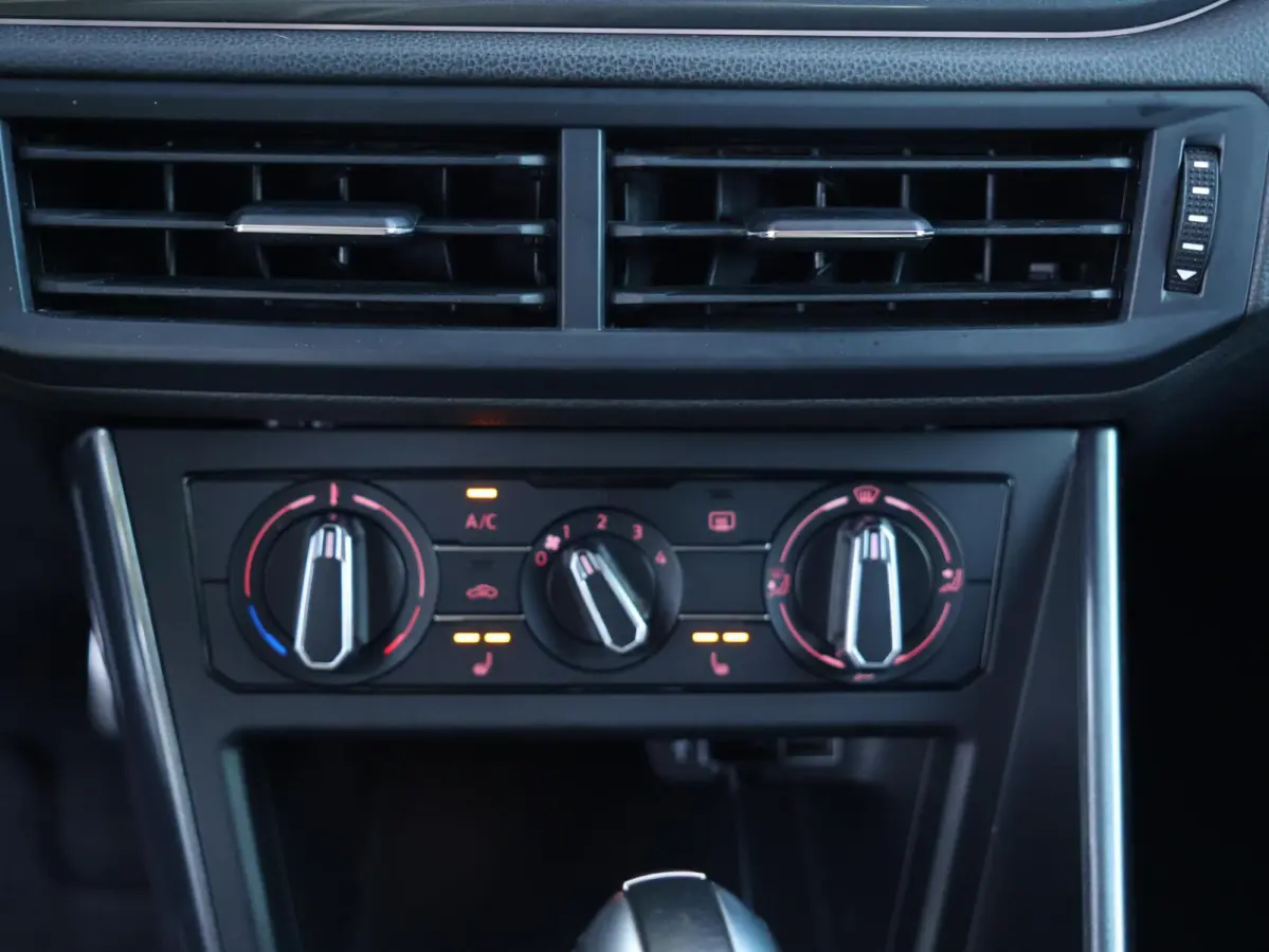 2.0 TSI 200PK GTI | 18inch | Stoelverwarming | Apple Carplay