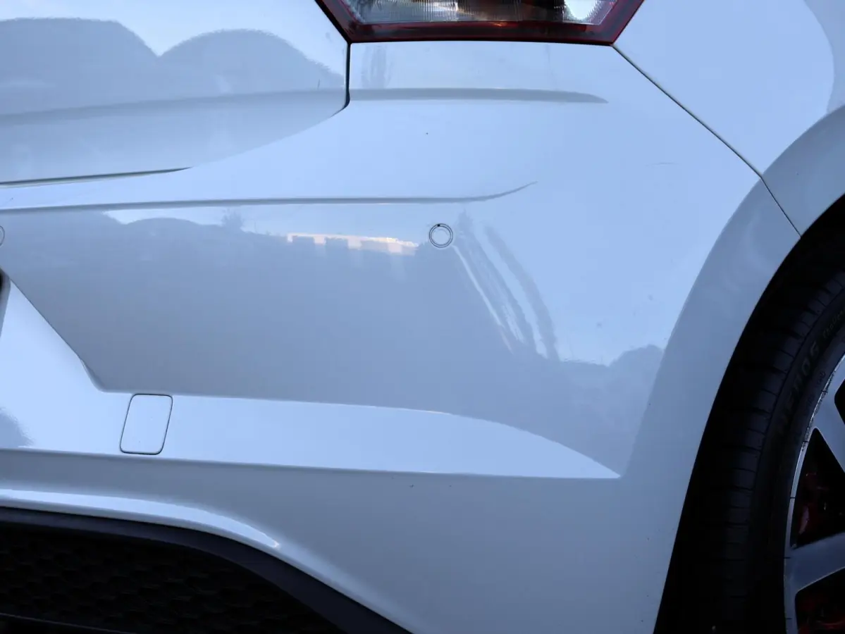 2.0 TSI 200PK GTI | 18inch | Stoelverwarming | Apple Carplay