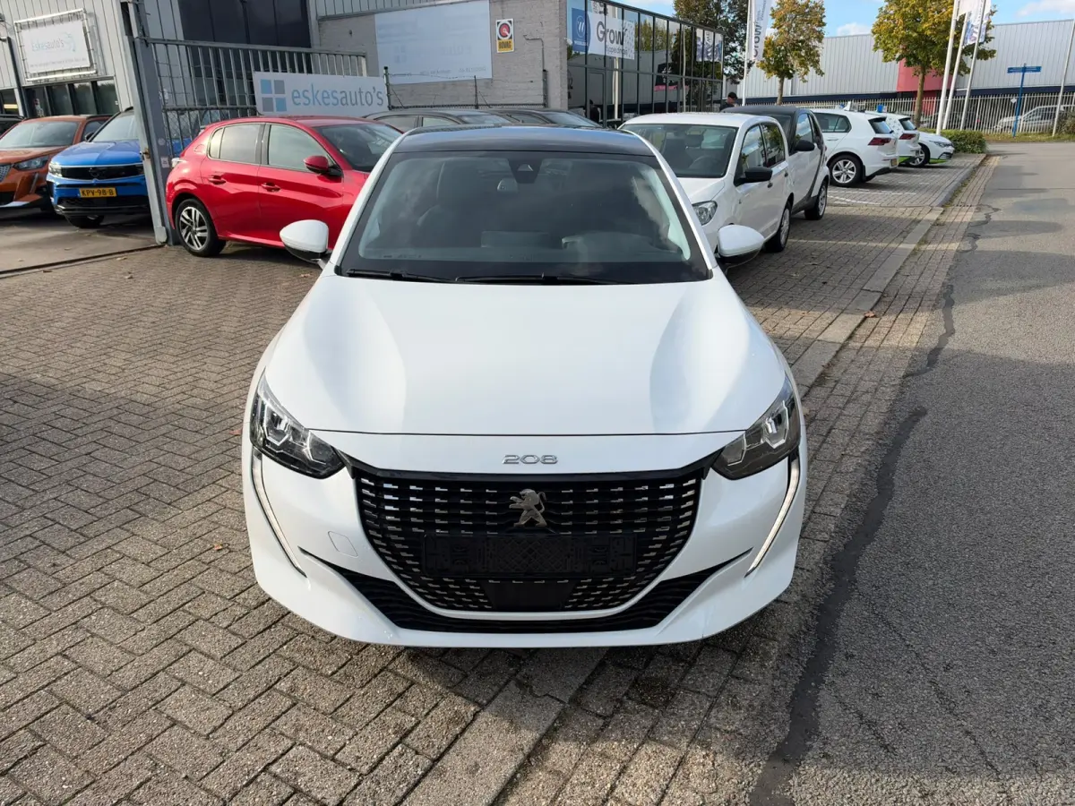 1.2 PureTech Allure,Panodak, Navi, Camera, Keyless, Stoel verwarming, 1ste eigenaar, INC BTW, Nieuwstaat