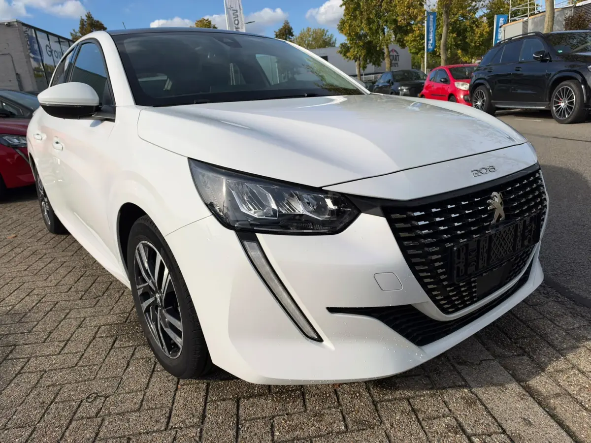1.2 PureTech Allure,Panodak, Navi, Camera, Keyless, Stoel verwarming, 1ste eigenaar, INC BTW, Nieuwstaat