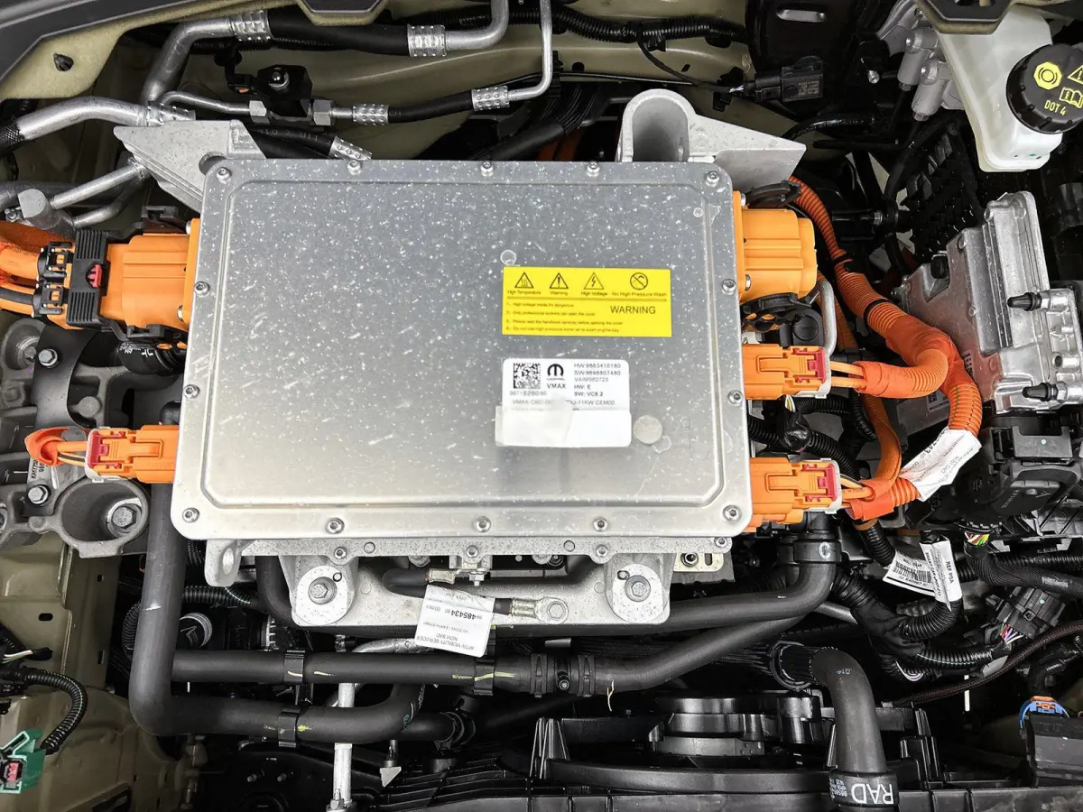 Max Comfort Range 44 kWh 113pk | Accu 95% | 3-fase laden | Lage kilometerstand | Navigatie | Achteruitrijcamera | Climate Control | Cruise Control | Parkeersensoren | Bluetooth | Draadloze A