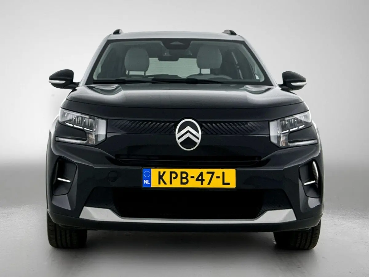 Max Comfort Range 44 kWh 113pk | Accu 95% | 3-fase laden | Lage kilometerstand | Navigatie | Achteruitrijcamera | Climate Control | Cruise Control | Parkeersensoren | Bluetooth | Draadloze A
