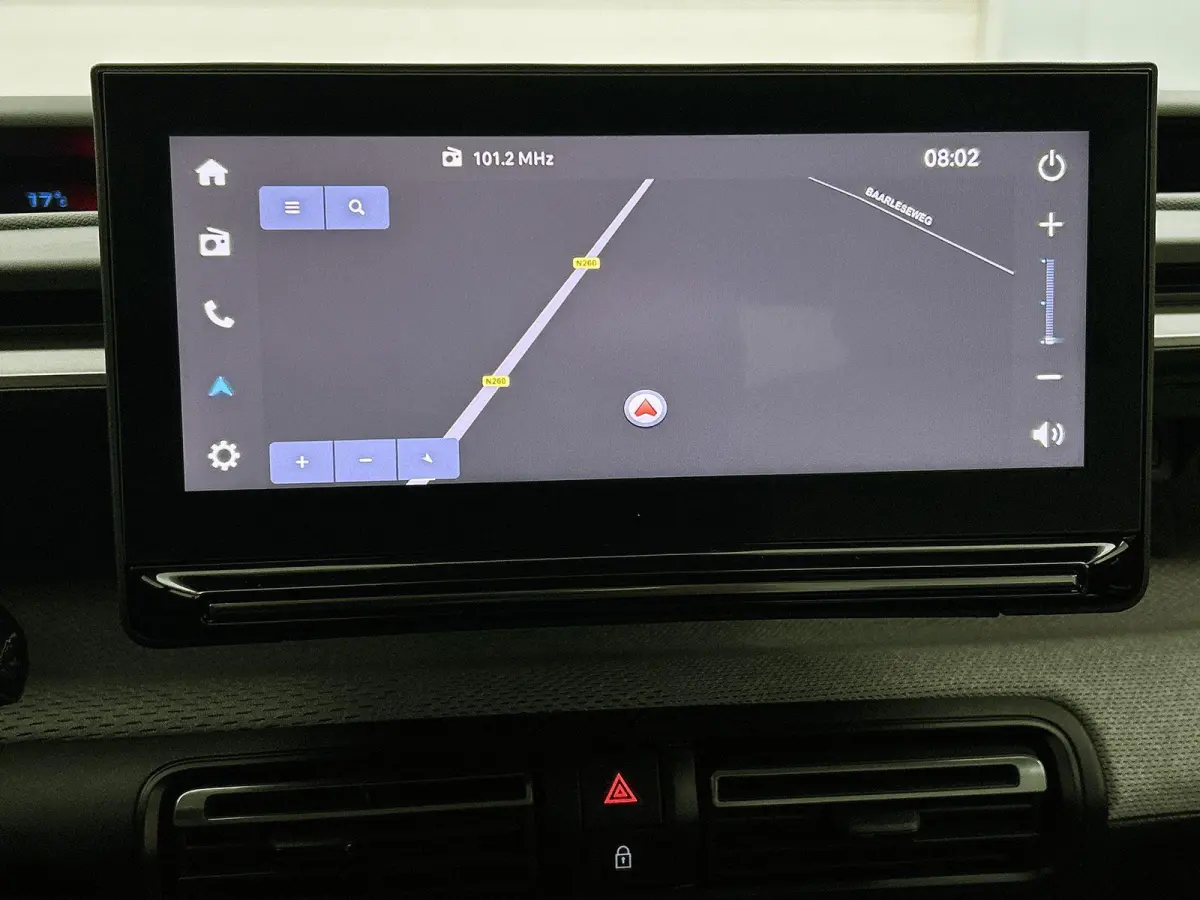 Max Comfort Range 44 kWh 113pk | Accu 95% | 3-fase laden | Lage kilometerstand | Navigatie | Achteruitrijcamera | Climate Control | Cruise Control | Parkeersensoren | Bluetooth | Draadloze A