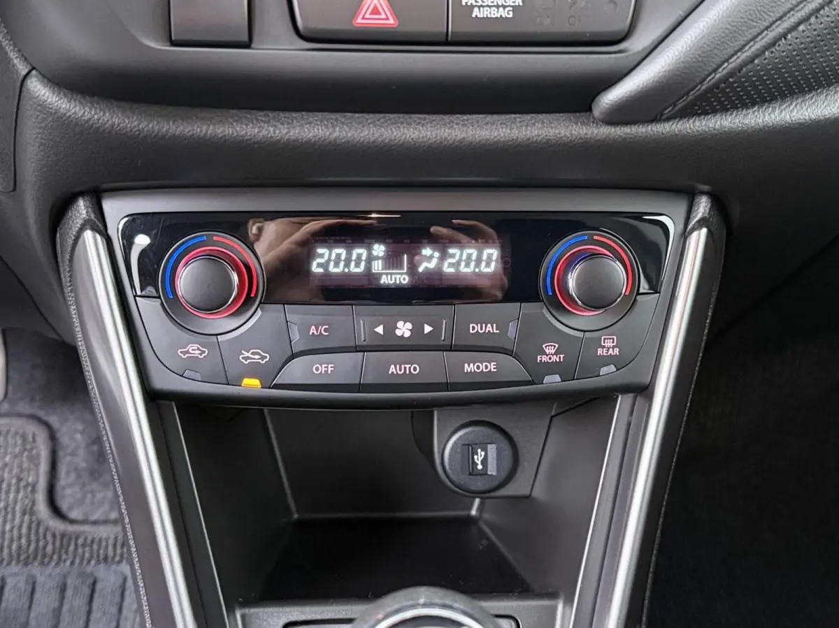 1.4 Boosterjet Select Smart Hybrid