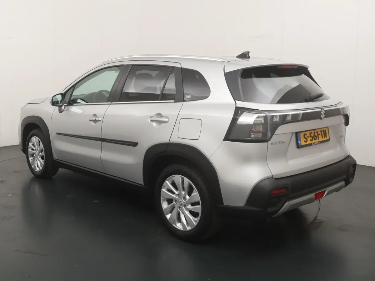 1.4 Boosterjet Select Smart Hybrid