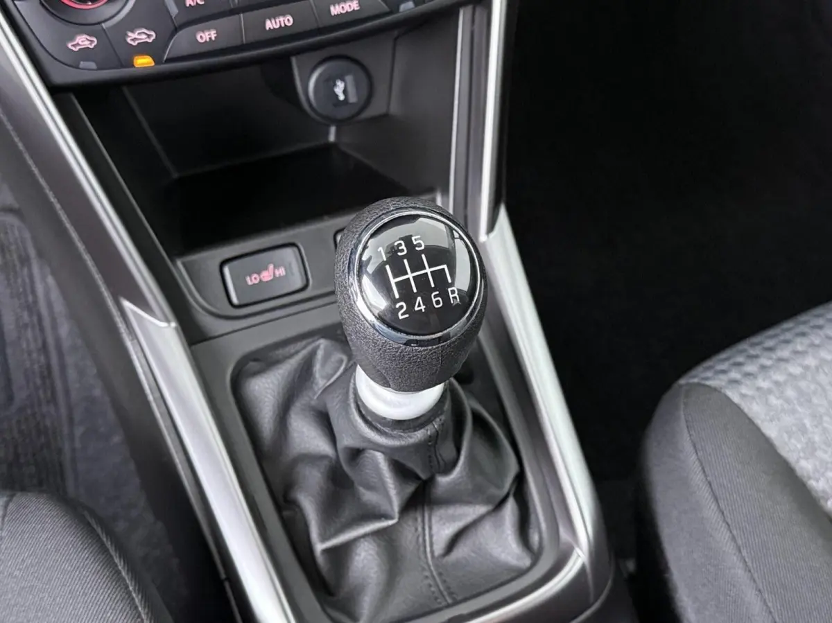 1.4 Boosterjet Select Smart Hybrid