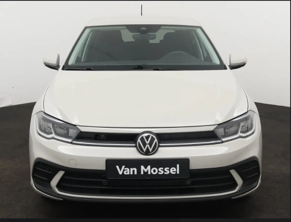 1.0 TSI Life Edition | Navigatie | Apple Carplay | Adaptieve cruise control | Climate control | Parkeersensoren achter | Achteruitrijcamera | LMV 15" inch | LED Verlichtingen |