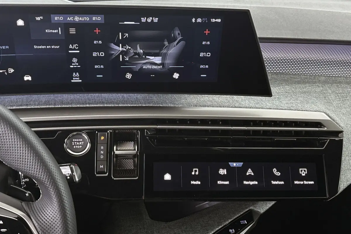 1.2 Hybrid 145 GT Stuur-Stoelverwarming 360 Camera Keyless