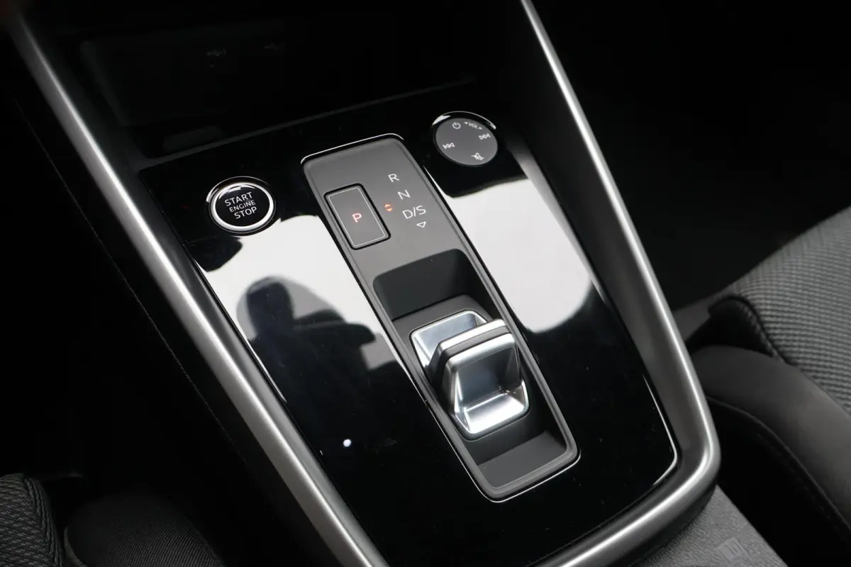 35 TFSI 150pk S-tronic Advanced edition | Navigatie | Sportstoelen | Camera | PDC | Carplay
