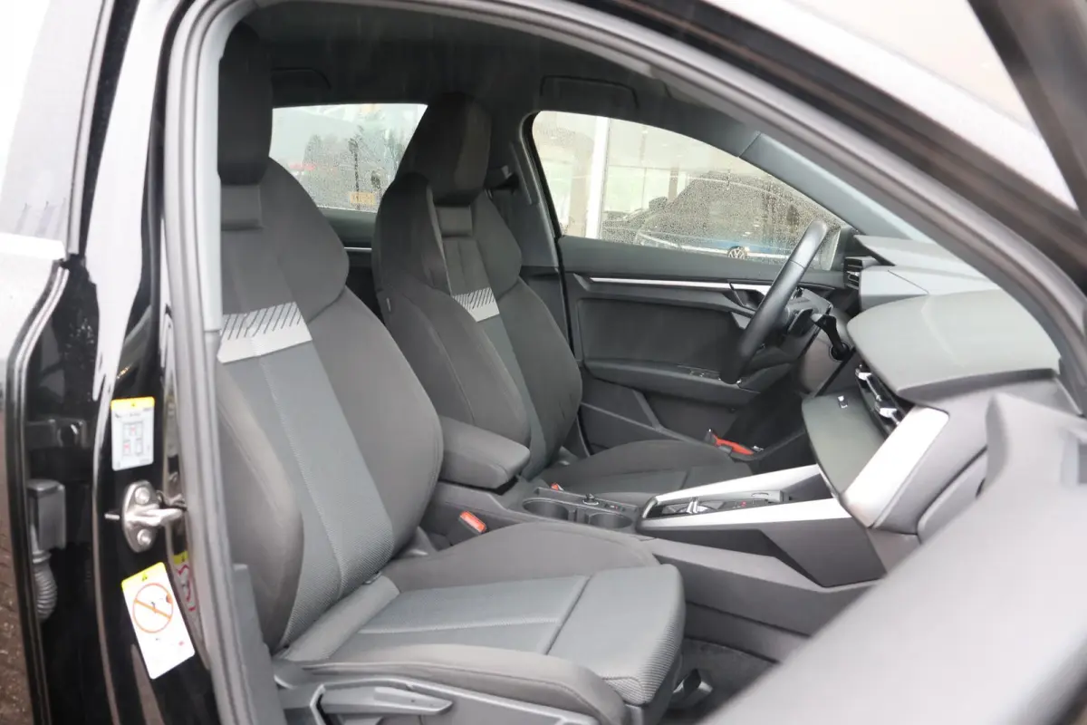 35 TFSI 150pk S-tronic Advanced edition | Navigatie | Sportstoelen | Camera | PDC | Carplay