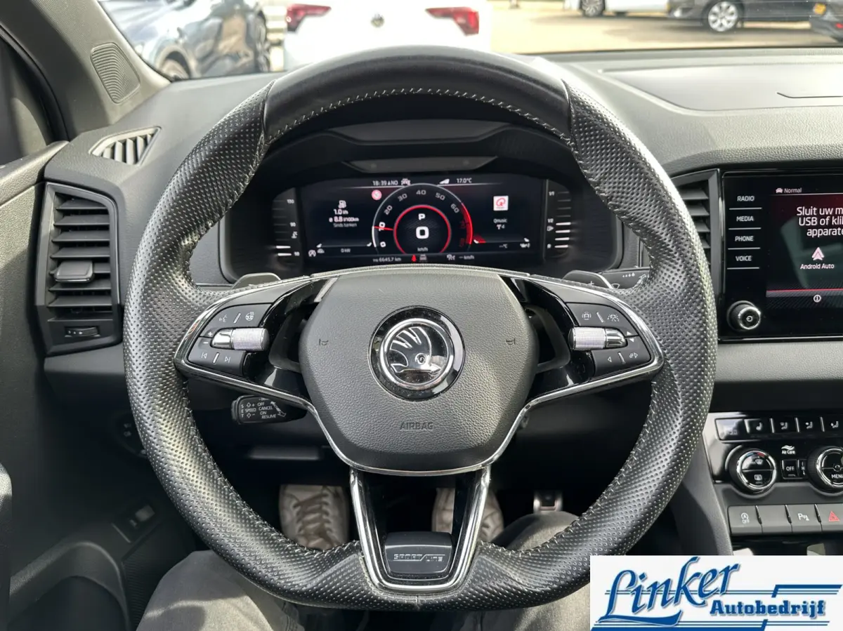 1.5 TSI ACT Sportline Business - PANO TREKH CAMERA