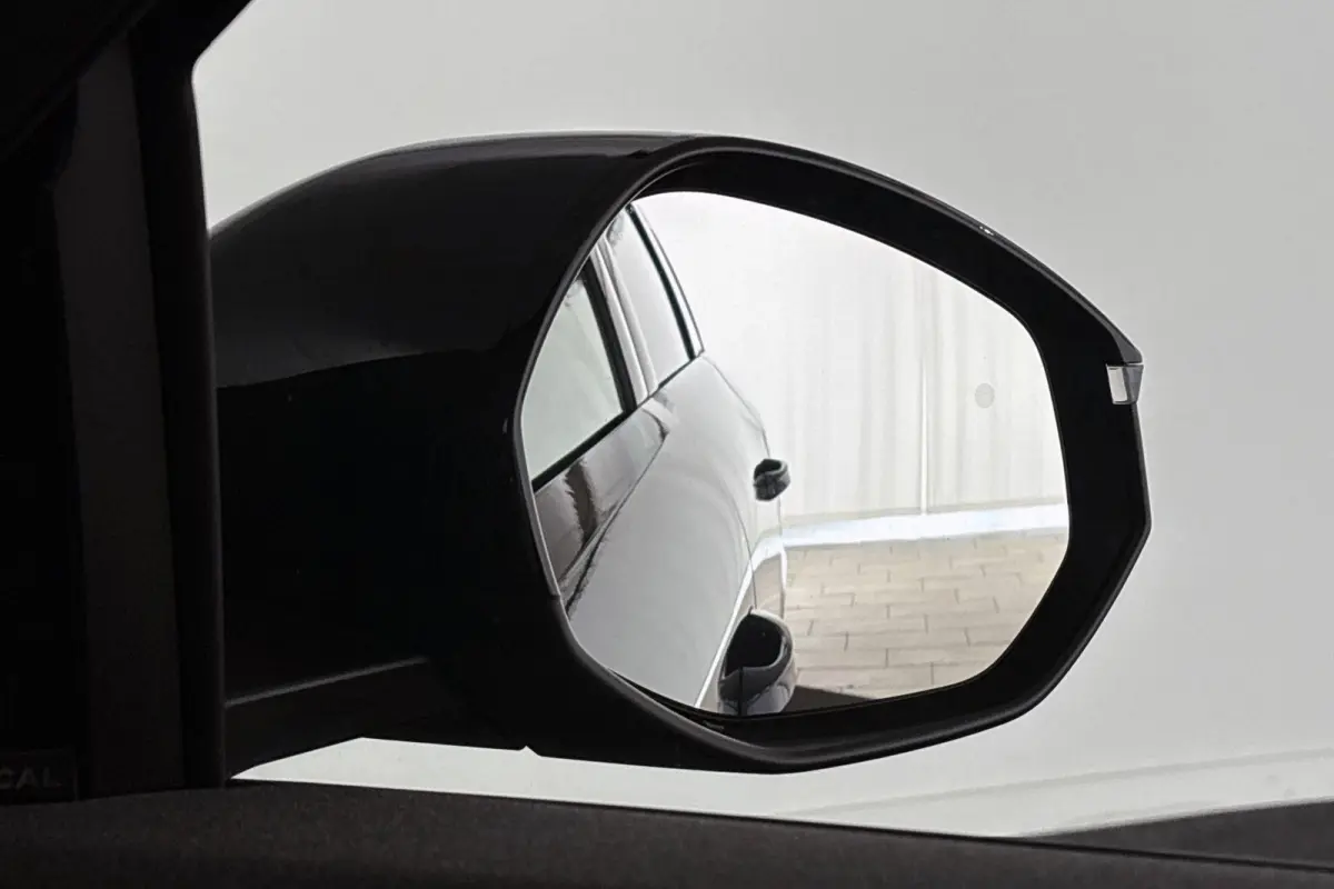1.6 Turbo Plug-in-Hybrid GS Pano FOCAL 360 Head-Up Stuur-Stoelverwarming