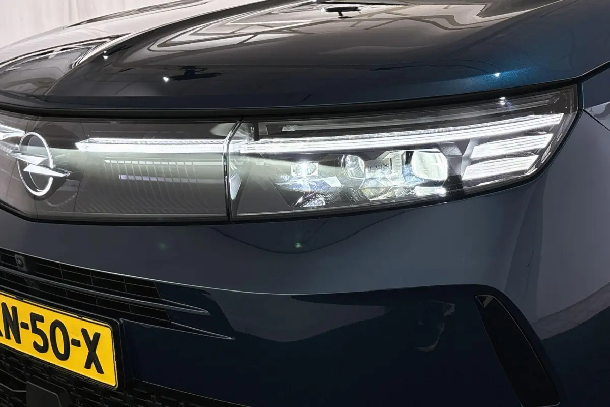 1.6 Turbo Plug-in-Hybrid GS Pano FOCAL 360 Head-Up Stuur-Stoelverwarming