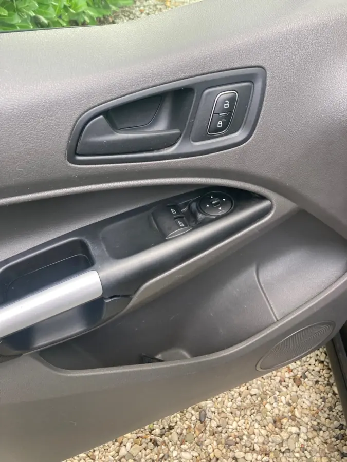 1.5 TDCI L1 Trend AUTOMAAT Euro 6 120 pk SYNC