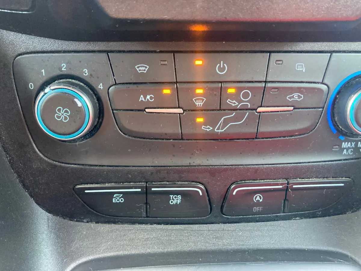 1.5 TDCI L1 Trend AUTOMAAT Euro 6 120 pk SYNC