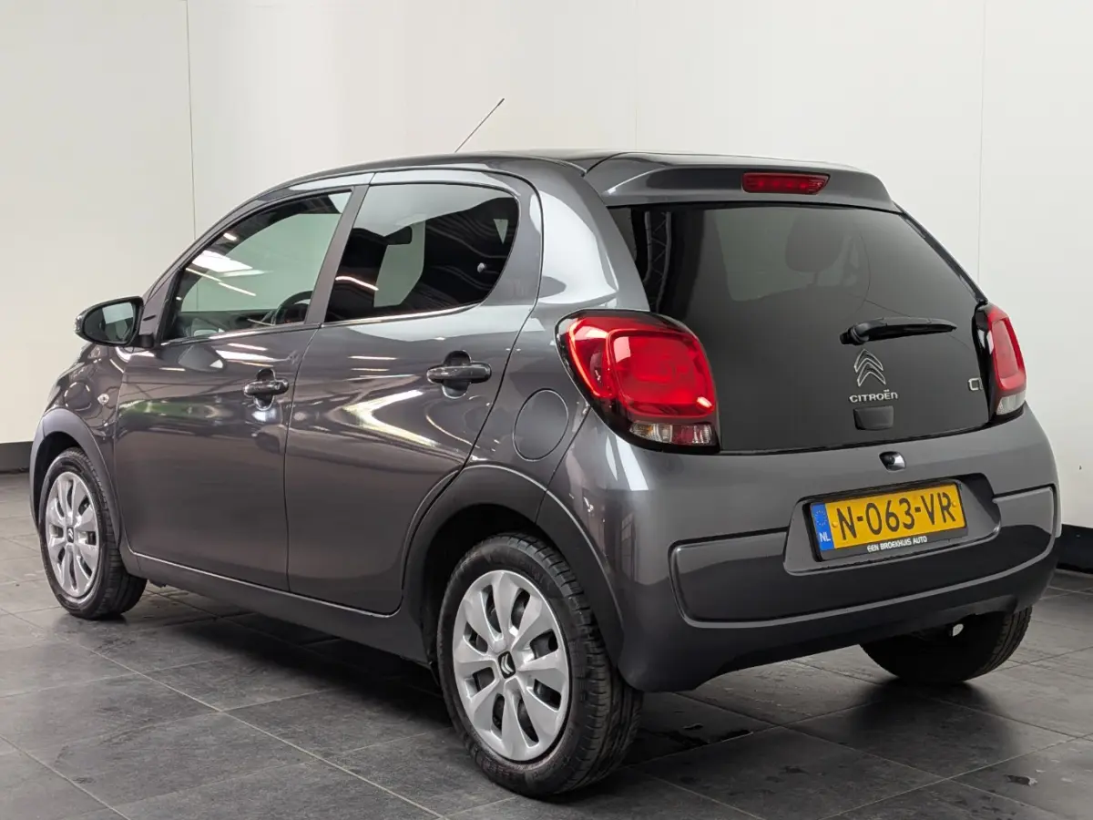 1.0 VTi Millenium