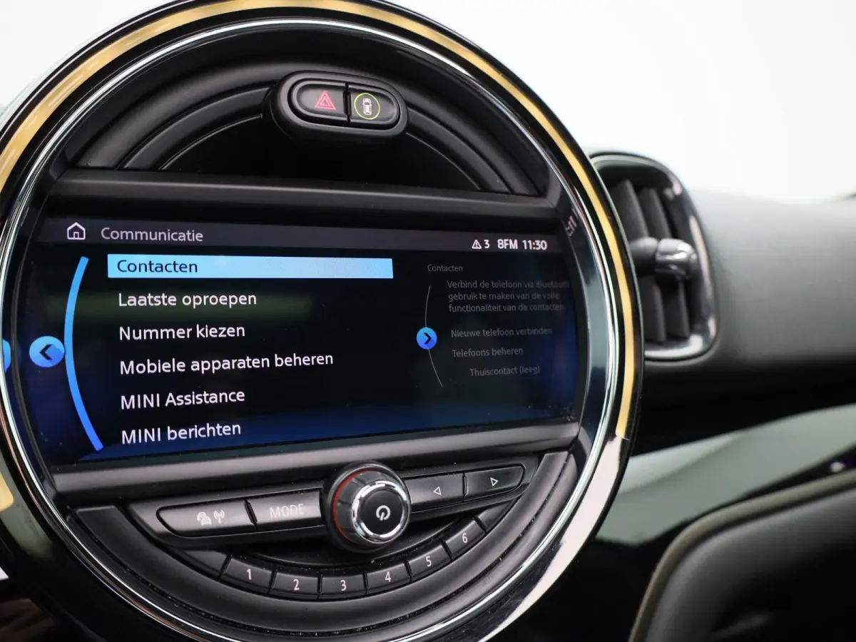 1.5 Cooper ALL4 Chili | HEAD-UP DISPLAY | ELEKTRISCHE ACHTERKLEP | LEDEREN BEKLEDING | STOELVERWARMING | APPLE CARPLAY - ANDROID AUTO | LED VERLICHTING | CLIMATE CONTROL | ACHTERUITRIJCAMERA