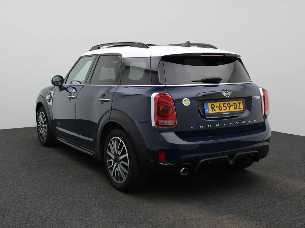 1.5 Cooper ALL4 Chili | HEAD-UP DISPLAY | ELEKTRISCHE ACHTERKLEP | LEDEREN BEKLEDING | STOELVERWARMING | APPLE CARPLAY - ANDROID AUTO | LED VERLICHTING | CLIMATE CONTROL | ACHTERUITRIJCAMERA