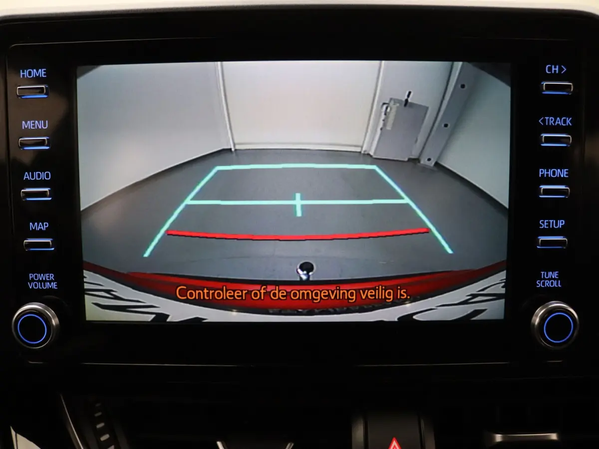 183pk Hybrid Bi-Tone Apple Carplay/Android Auto | Trekhaak afneembaar.