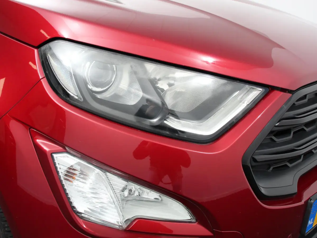 1.0 EcoBoost ST-Line Black Climate control Navigatie Parkeersensoren Camera Sfeerverlichting Lichtmetalen velgen