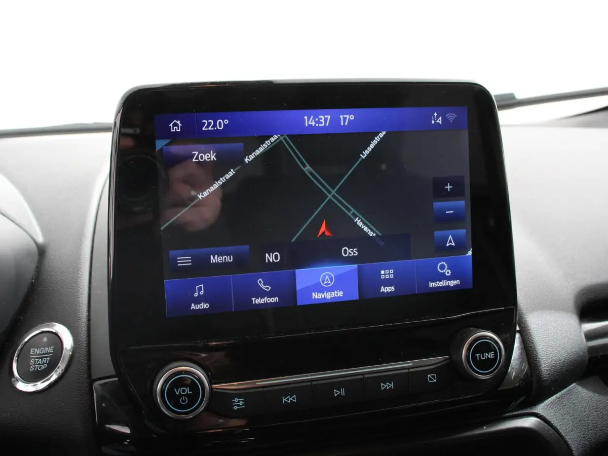 1.0 EcoBoost ST-Line Black Climate control Navigatie Parkeersensoren Camera Sfeerverlichting Lichtmetalen velgen