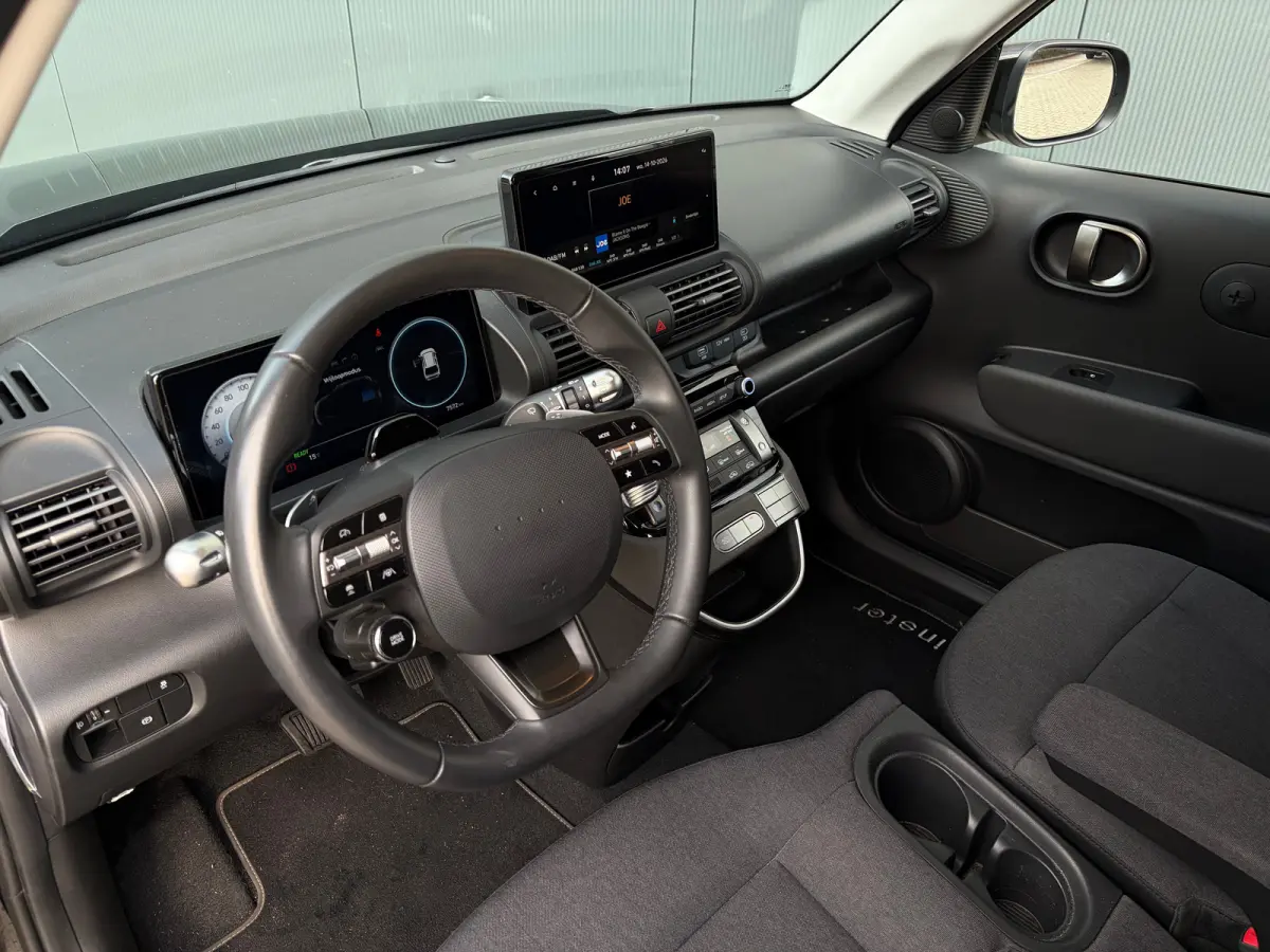 Pulse 49 kWh | Apple Carplay/Android Auto | Cruise control adaptief | Navigatiesysteem | Verschuifbare achterbank |