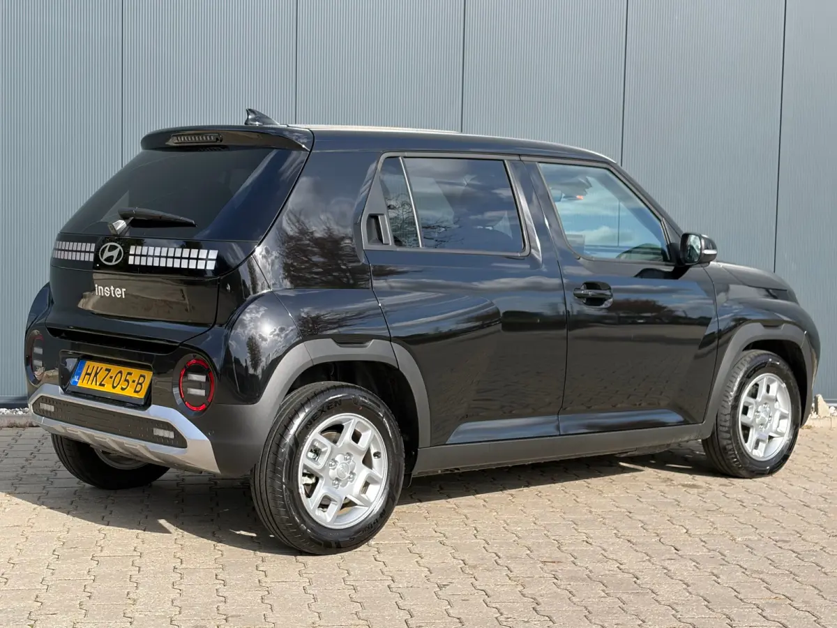 Pulse 49 kWh | Apple Carplay/Android Auto | Cruise control adaptief | Navigatiesysteem | Verschuifbare achterbank |