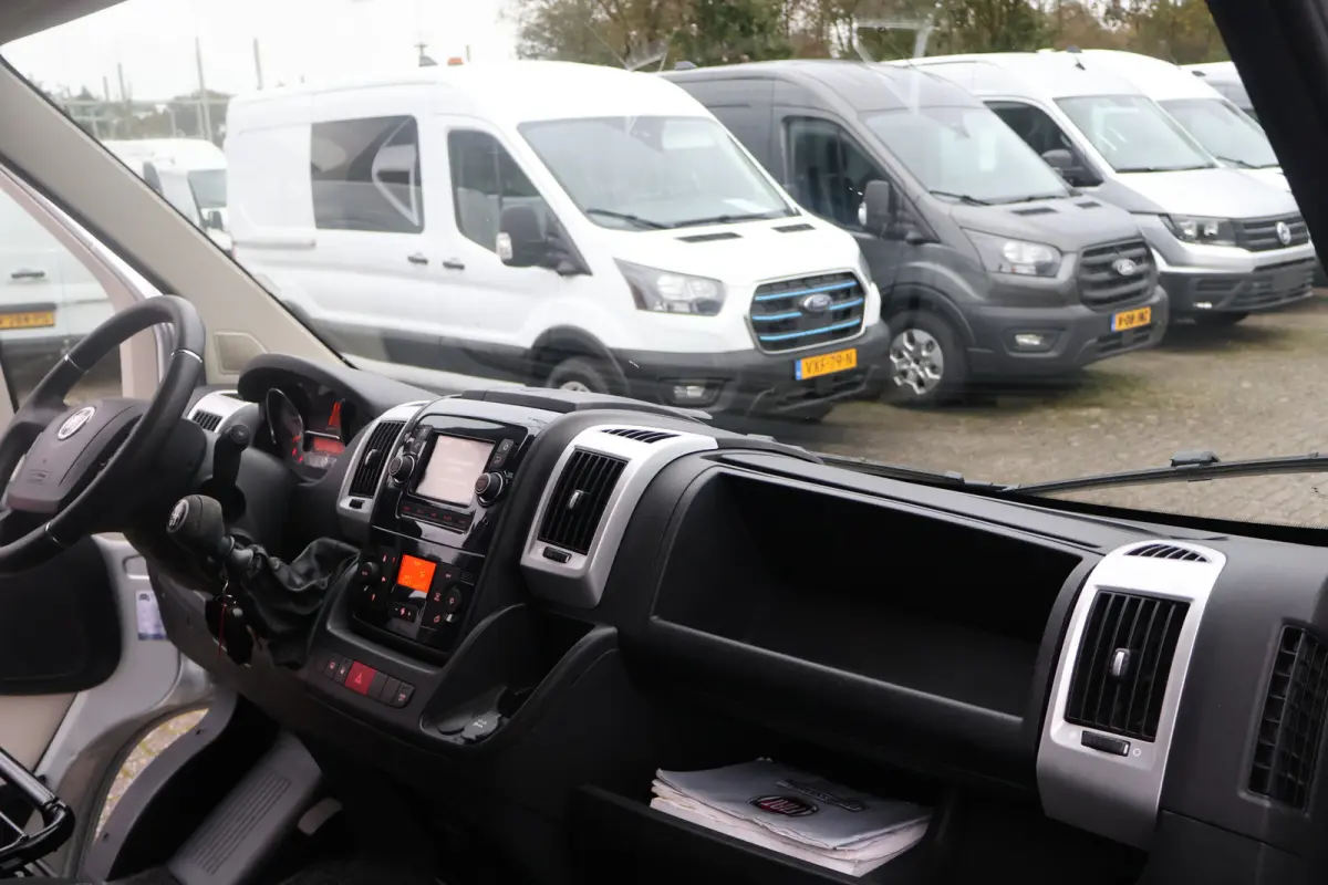 30 2.3 MultiJet L1 H1 Airco Navigatie Imperiaal