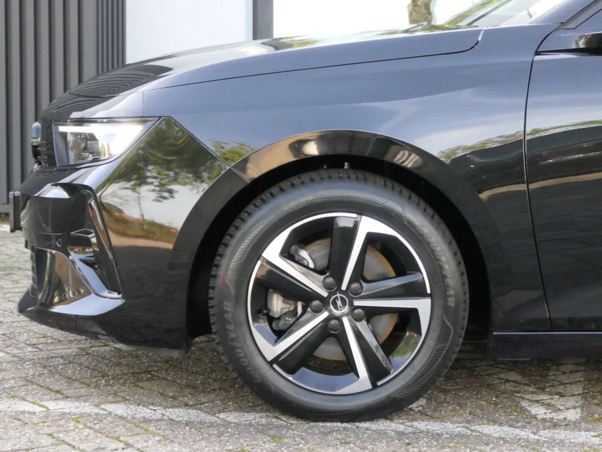 ST 1.2 Turbo Mild Hybrid GS | Panoramadak | LED Matrix