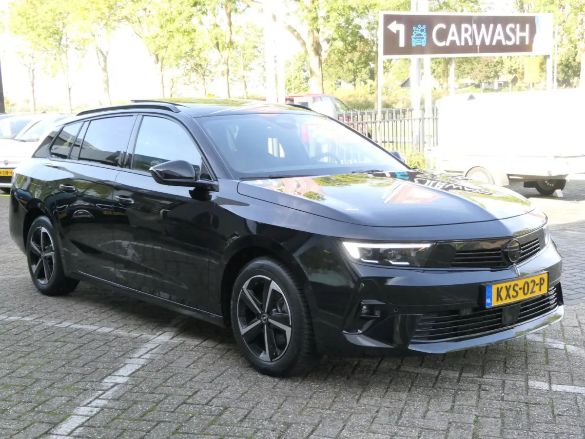 ST 1.2 Turbo Mild Hybrid GS | Panoramadak | LED Matrix